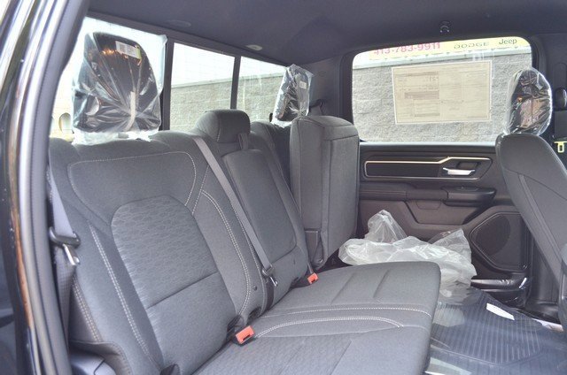 New 2025 RAM 1500 Big Horn image 34