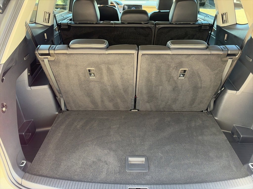 Certified 2025 Volkswagen Atlas SE image 14