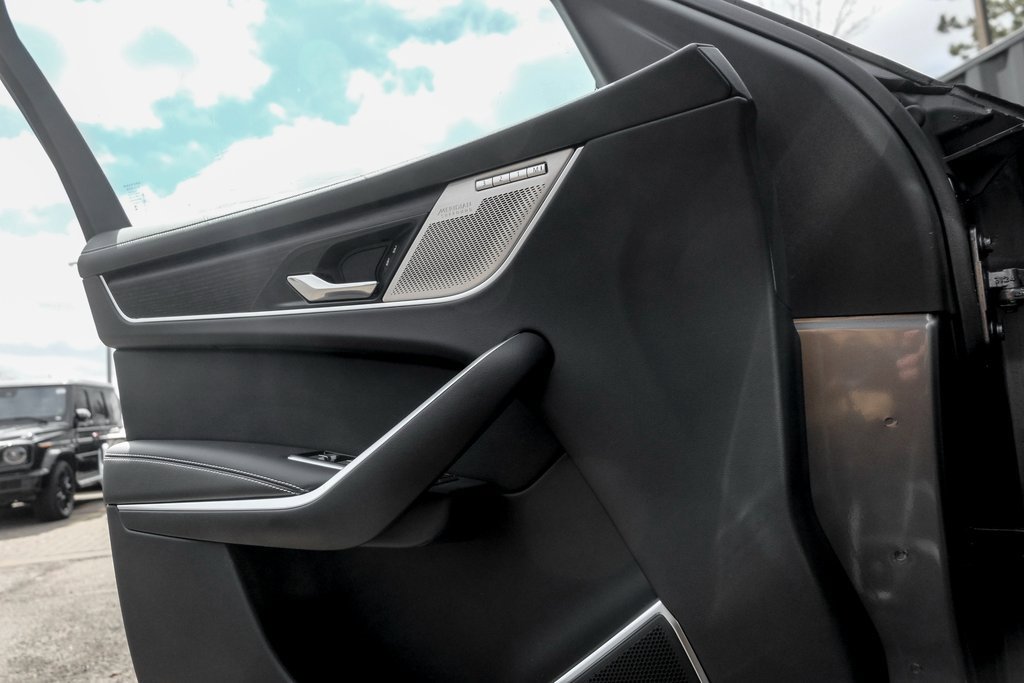 New 2026 Jaguar F-PACE R-Dynamic S image 11