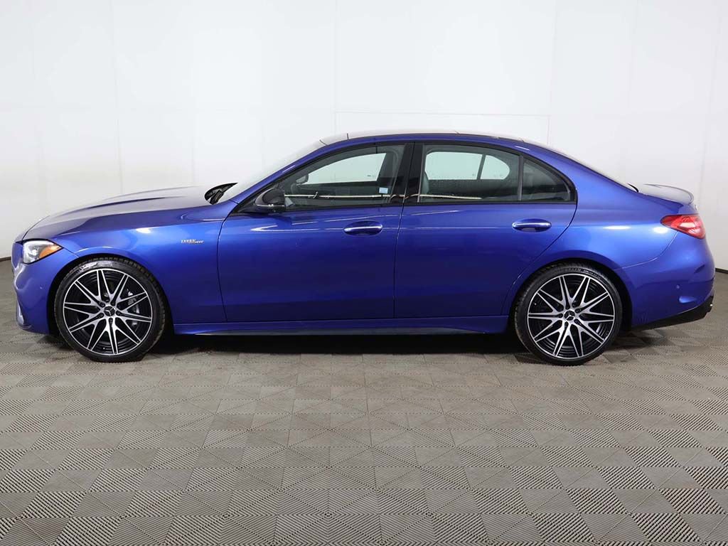 Used 2023 Mercedes-Benz C 43 AMG 4MATIC Sedan image 20