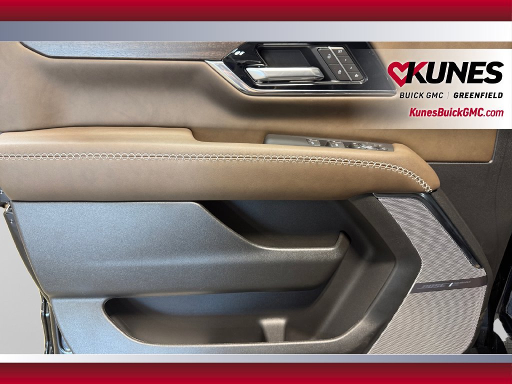 New 2026 GMC Yukon Denali Ultimate w/ LPO, Floor Liner Package AWD/4WD image 20