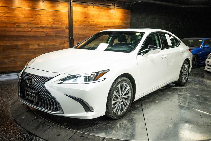 Used 2020 Lexus ES 350 w/ Premium Package image 2