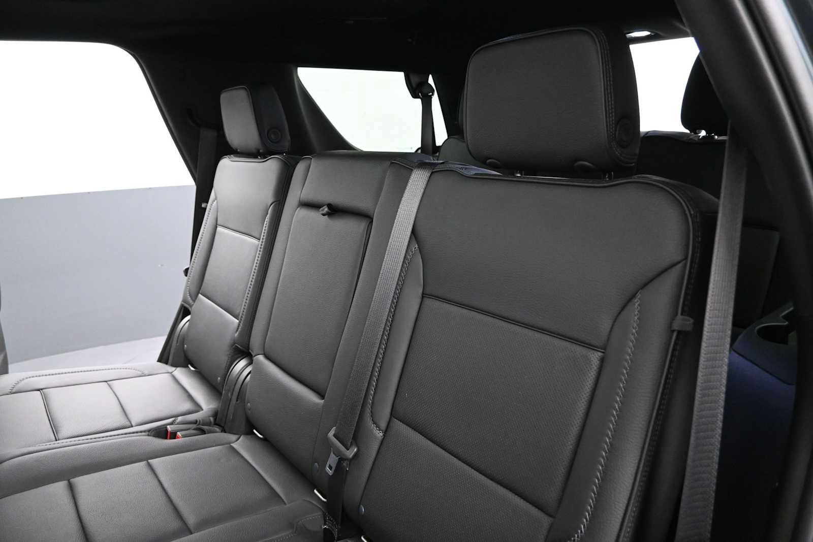 Used 2021 GMC Yukon Denali w/ Denali Premium Package RWD image 30