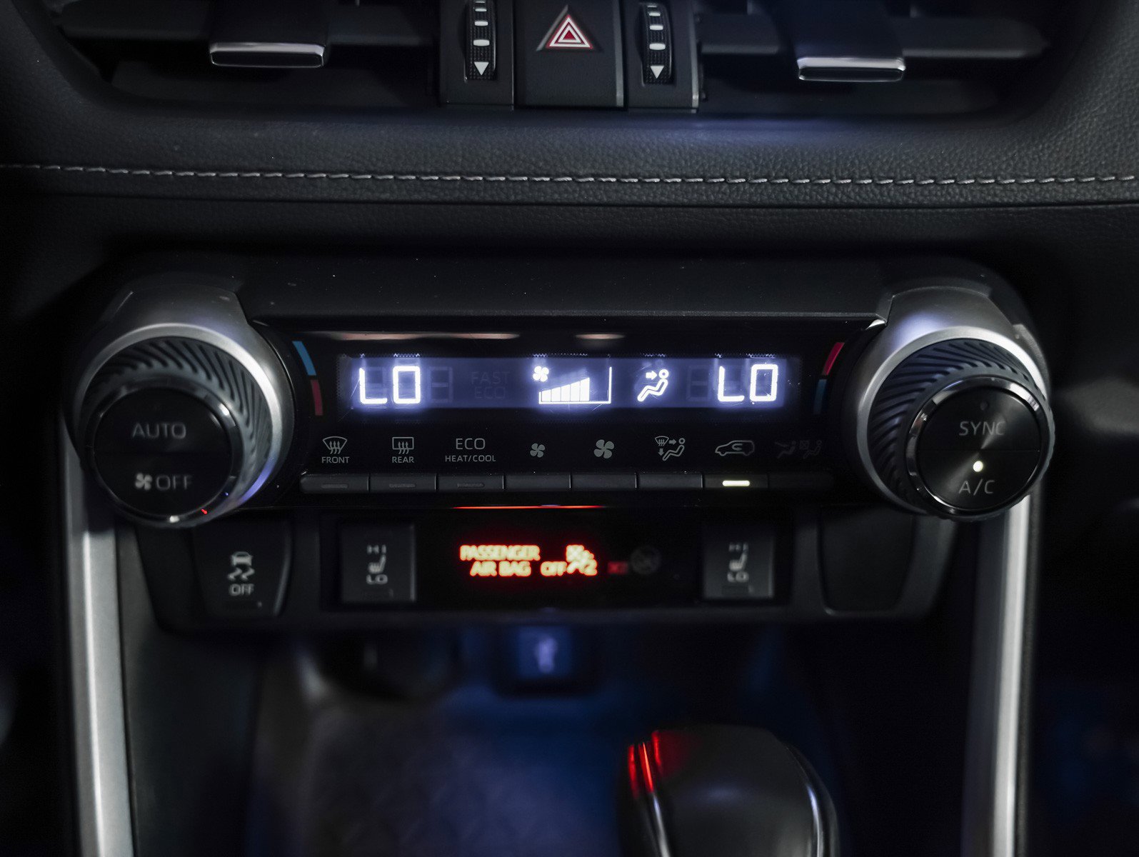 Used 2021 Toyota RAV4 Limited image 19