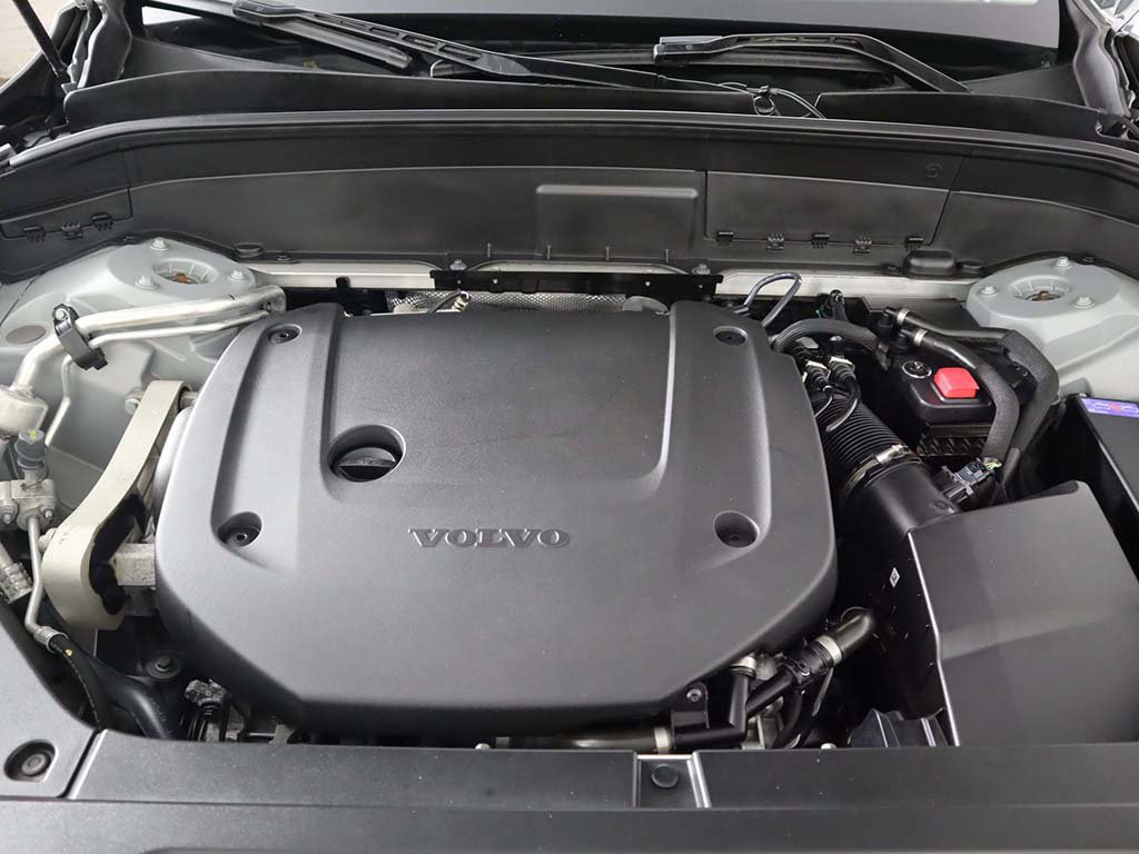 Used 2025 Volvo XC90 B6 Plus w/ Protection Package Premier AWD/4WD image 26