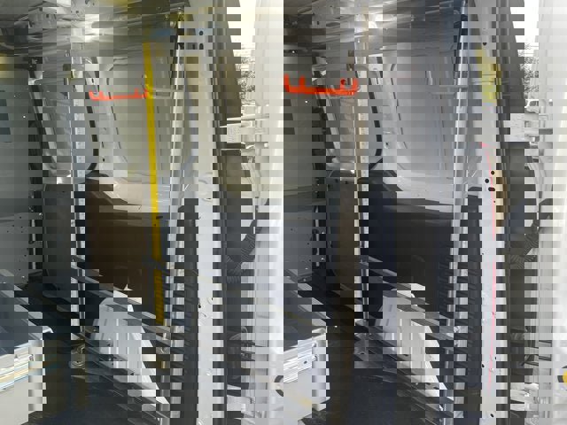 Used 2016 Ford Transit Connect XL image 8