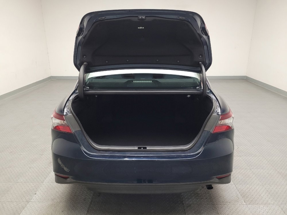 Used 2021 Toyota Camry LE FWD image 29