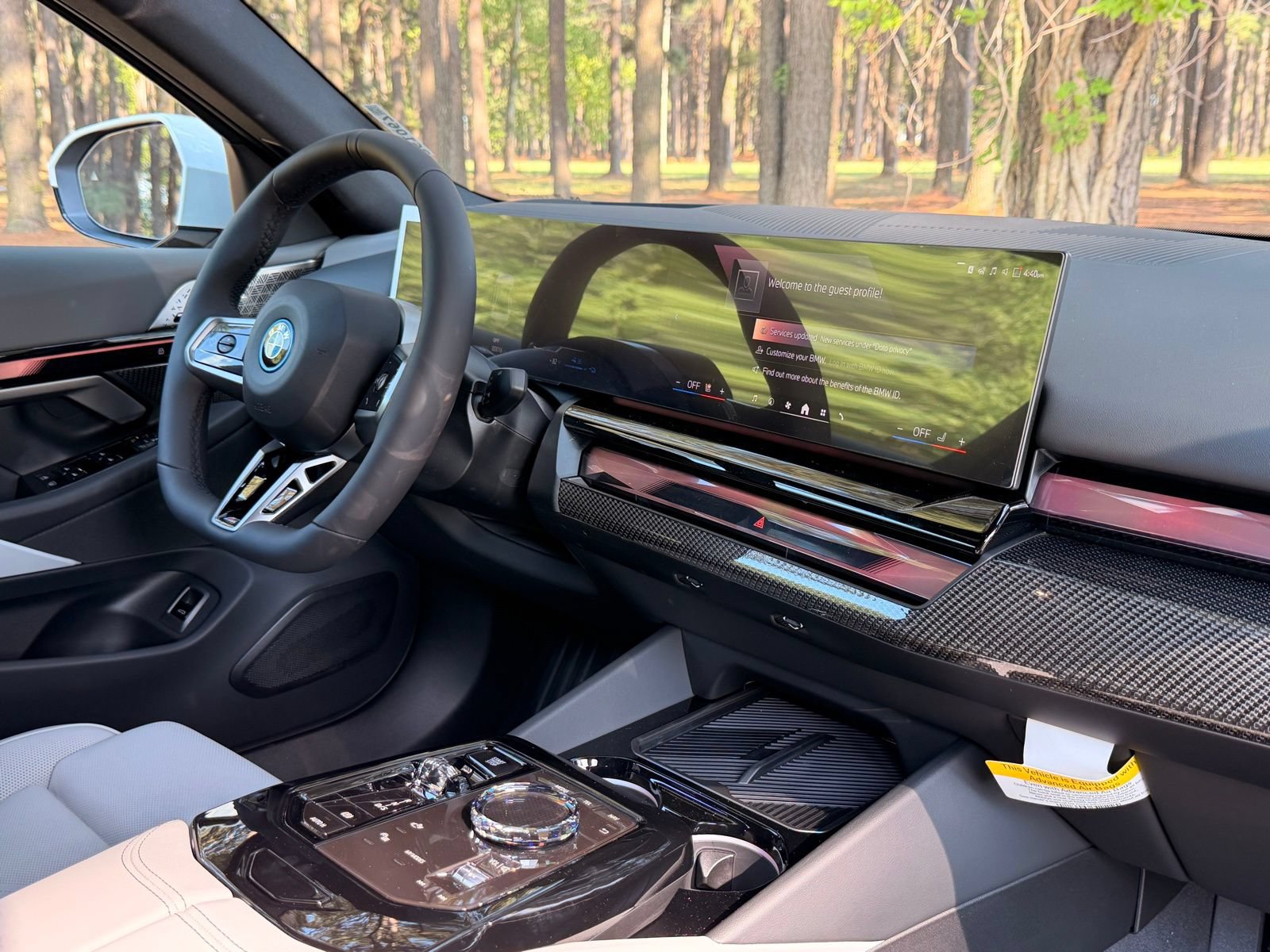 New 2026 BMW 550e xDrive w/ Executive Package AWD/4WD image 20