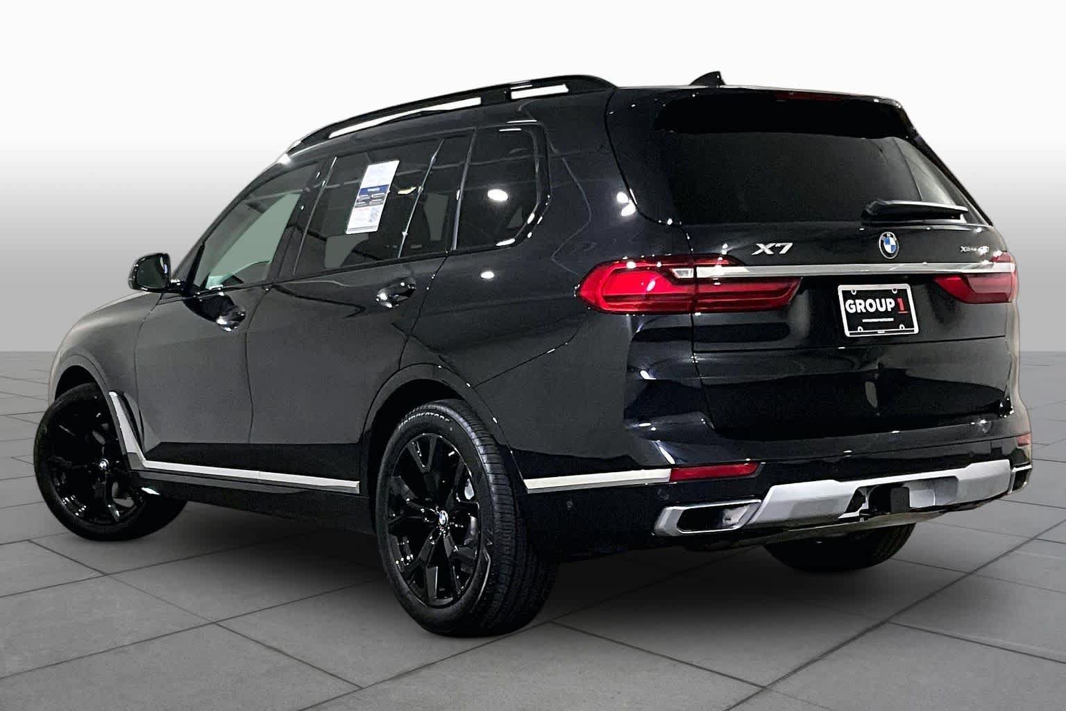Used 2021 BMW X7 xDrive40i w/ Premium Package 2 AWD/4WD image 11