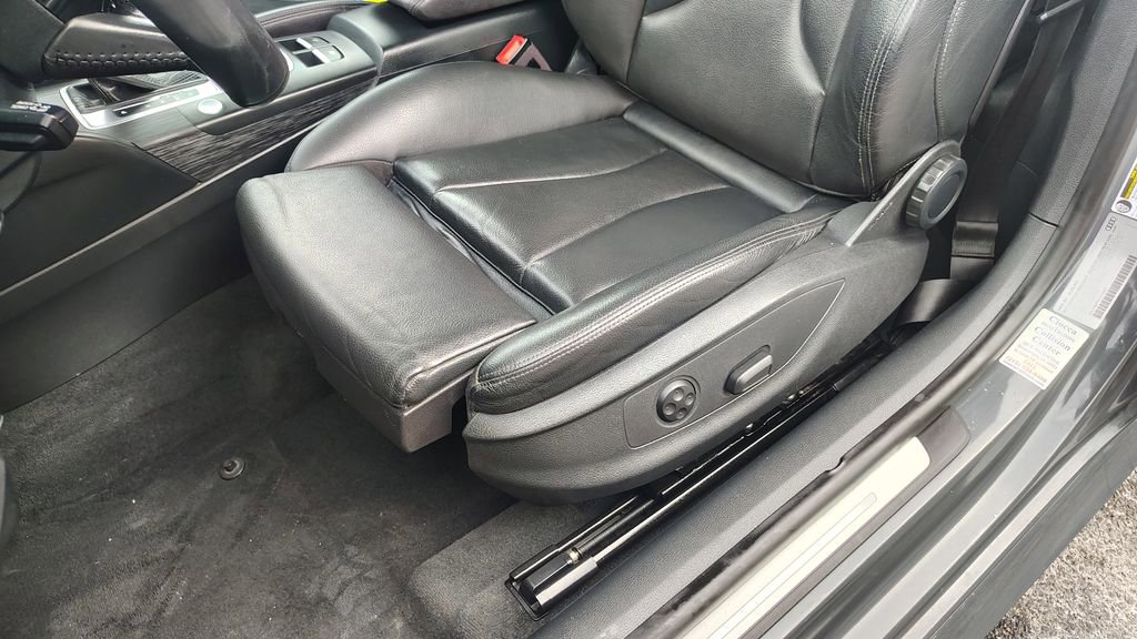 Used 2018 Audi A3 2.0T Premium Plus w/ Premium Plus Package image 17