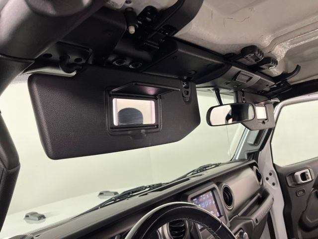 Used 2022 Jeep Wrangler Unlimited Sport AWD/4WD image 33