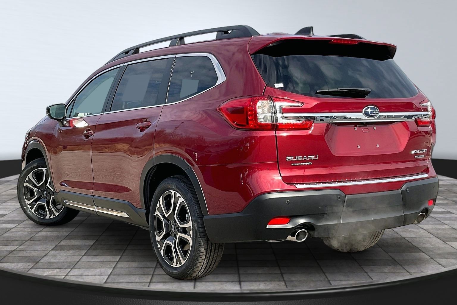 New 2026 Subaru Ascent Limited image 3