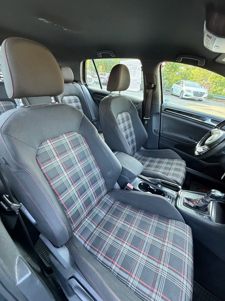 Used 2016 Volkswagen GTI S FWD image 5