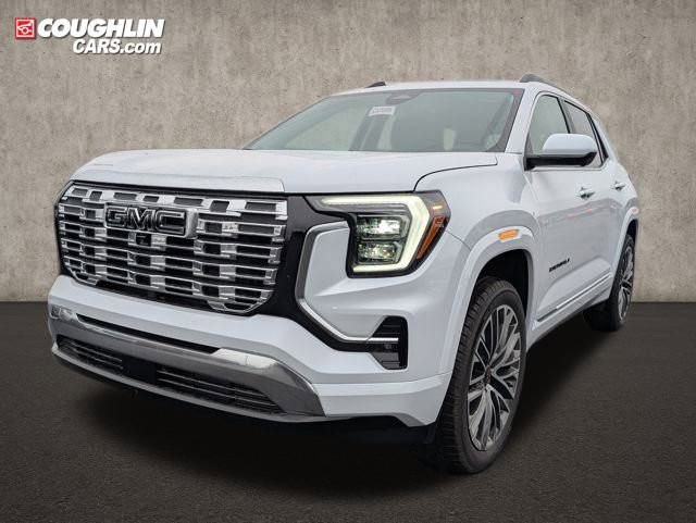 New 2026 GMC Terrain Denali w/ LPO, Black Badging Package image 3