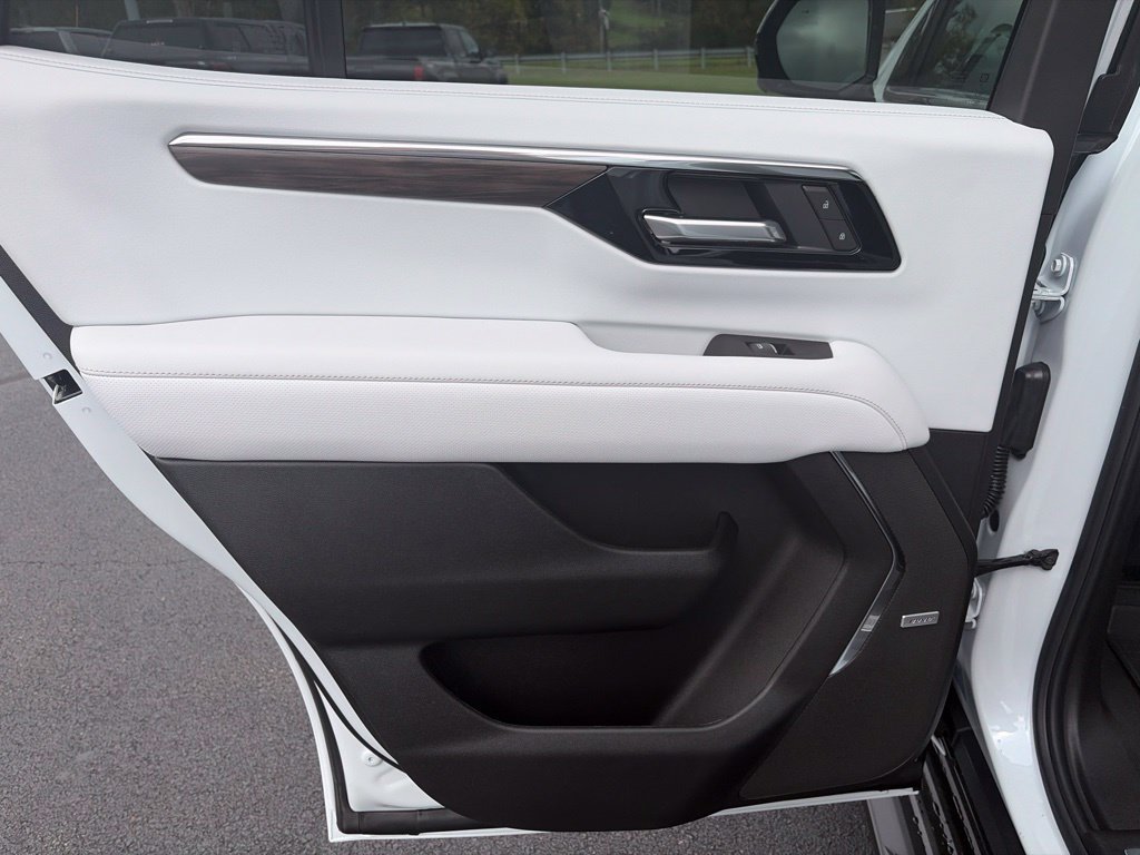New 2027 Chevrolet Tahoe Premier w/ Advanced Technology Package AWD/4WD image 33