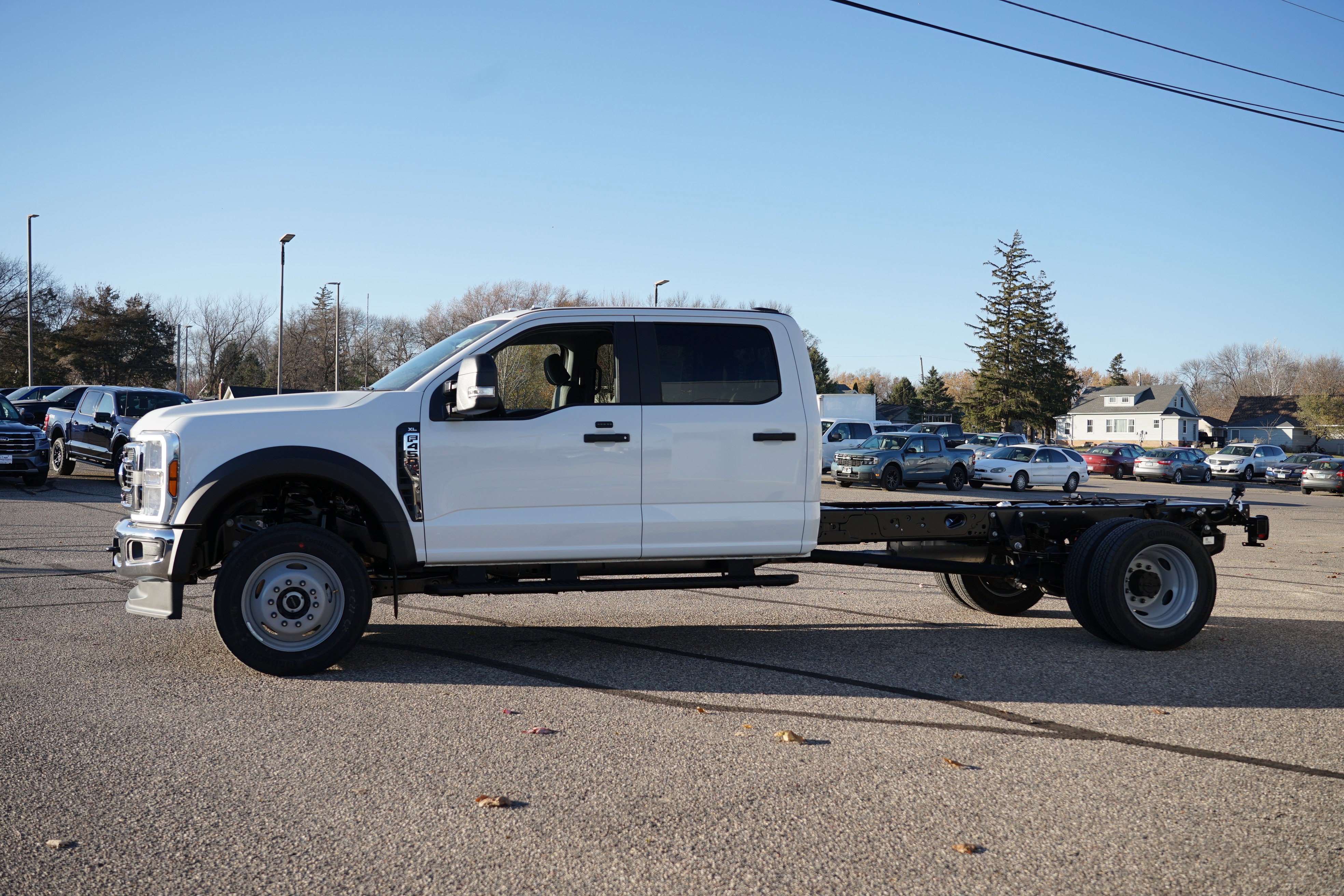 New 2026 Ford F450 XL w/ XL Chrome Package image 7