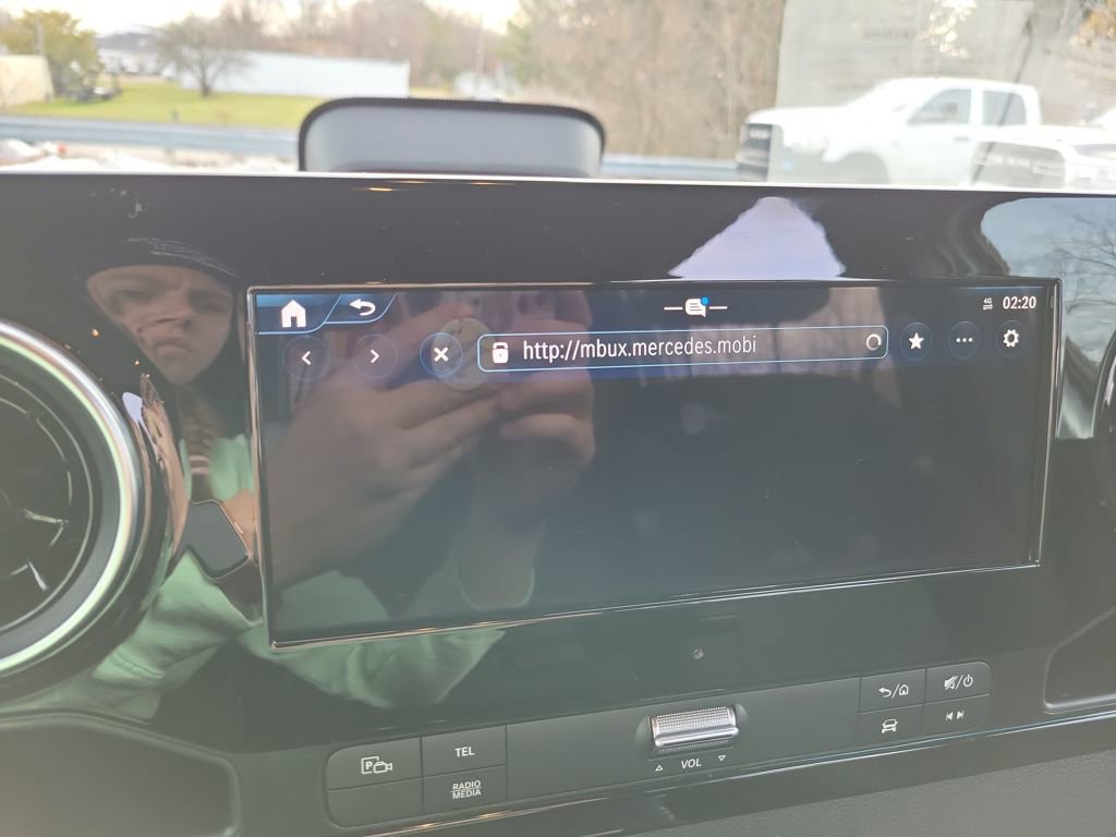 Used 2025 Mercedes-Benz Sprinter 2500 image 15