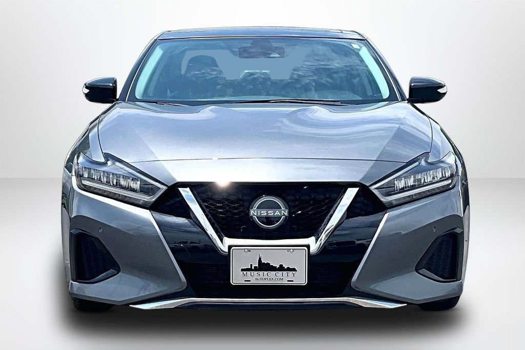 Used 2023 Nissan Maxima SL FWD image 2