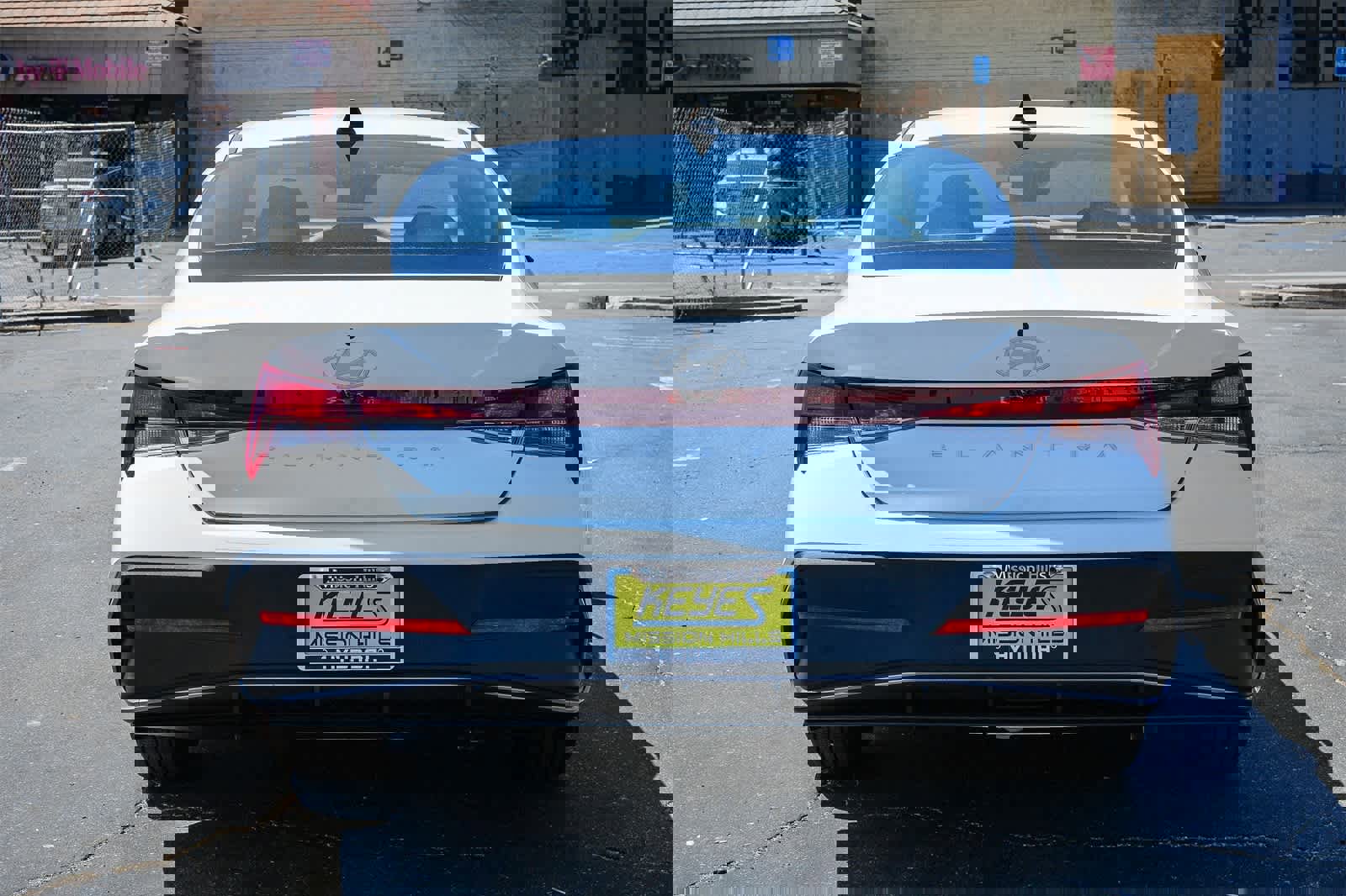 New 2025 Hyundai Elantra SE w/ Cargo Package image 3