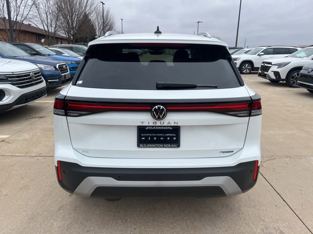 New 2026 Volkswagen Tiguan SE image 5