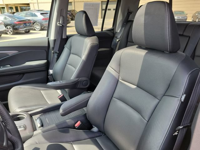 Certified 2023 Honda Ridgeline RTL image 5