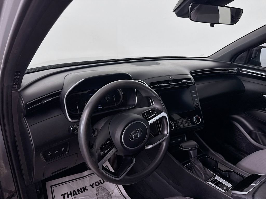 Used 2023 Hyundai Santa Cruz SE image 9