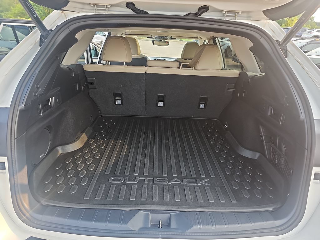 Certified 2024 Subaru Outback Limited AWD/4WD image 12