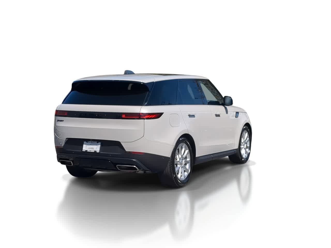 Used 2025 Land Rover Range Rover Sport SE image 8