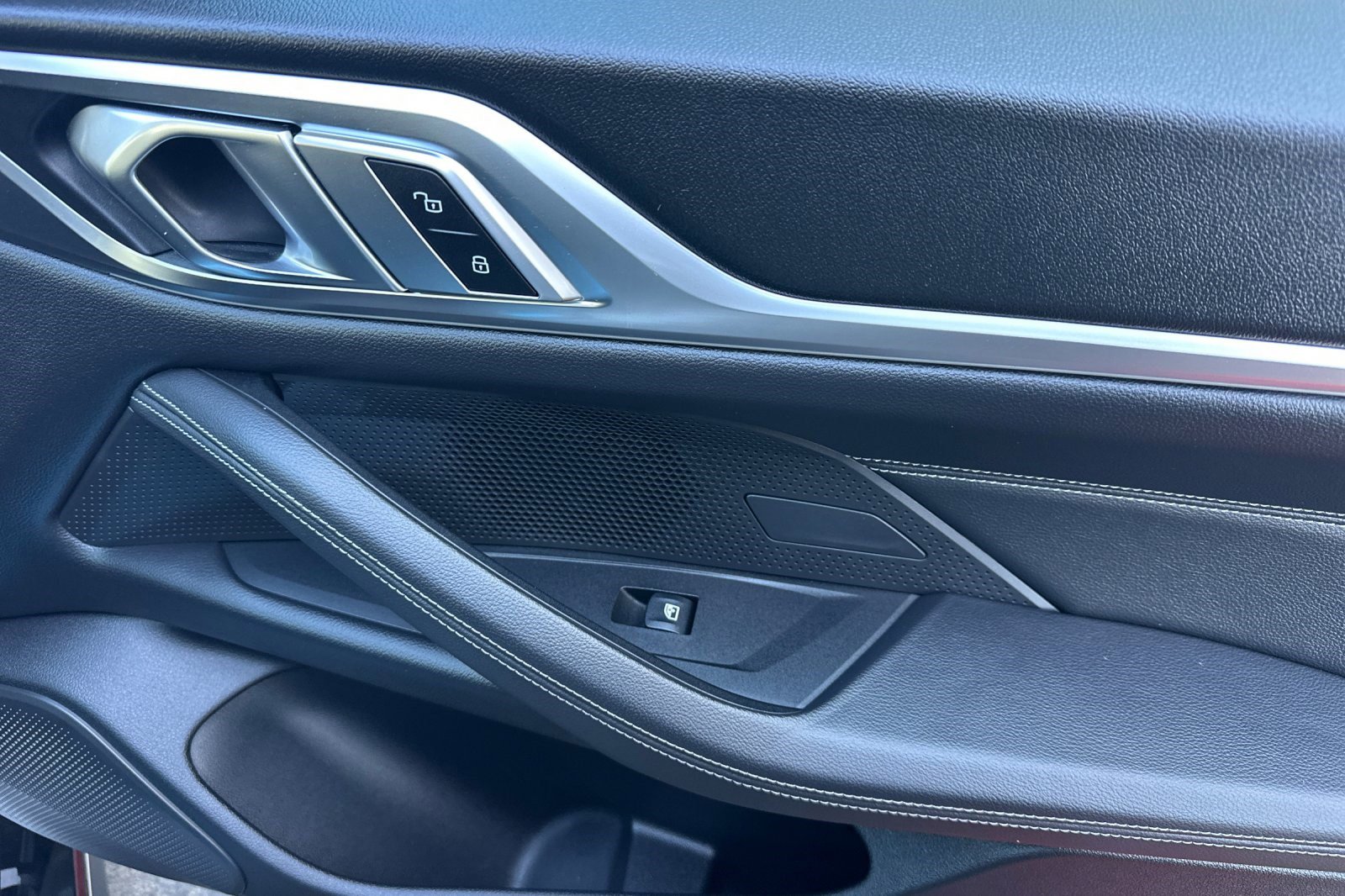 Used 2023 BMW i4 M50 image 21