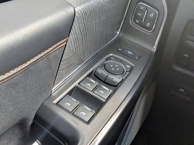 Used 2024 Ford F450 Platinum w/ FX4 Off-Road Package AWD/4WD image 26