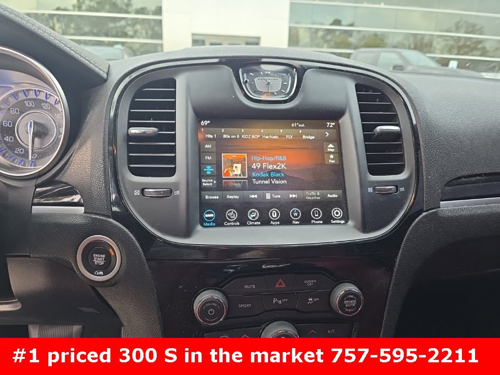 Used 2021 Chrysler 300 S w/ S Model Appearance Package image 12