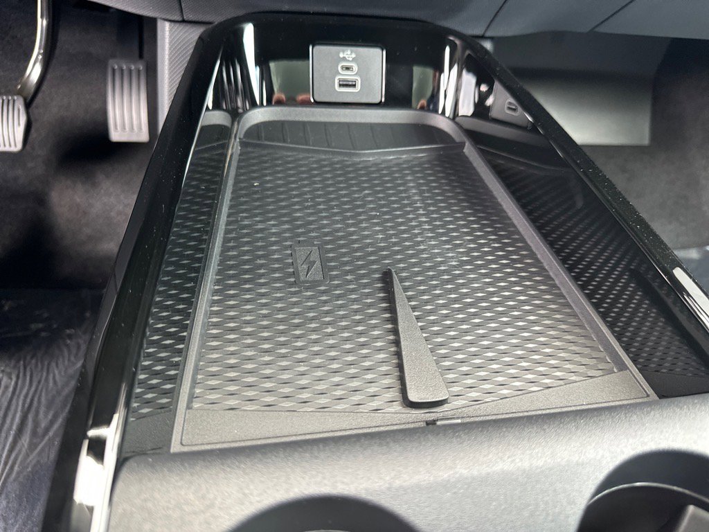 New 2025 Ford Mustang Mach-E Premium image 32