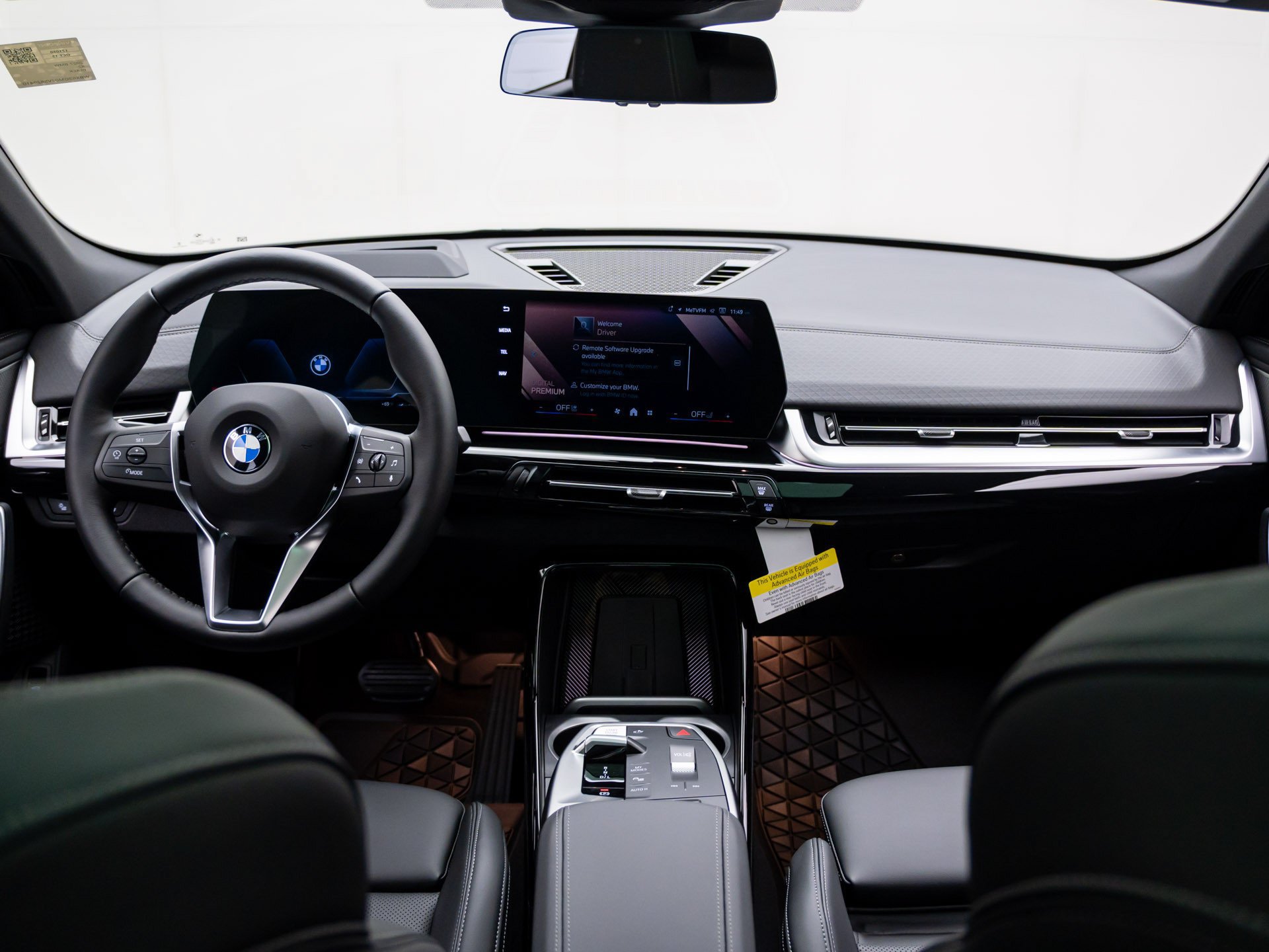 New 2027 BMW X2 xDrive28i w/ Technology Package AWD/4WD image 11