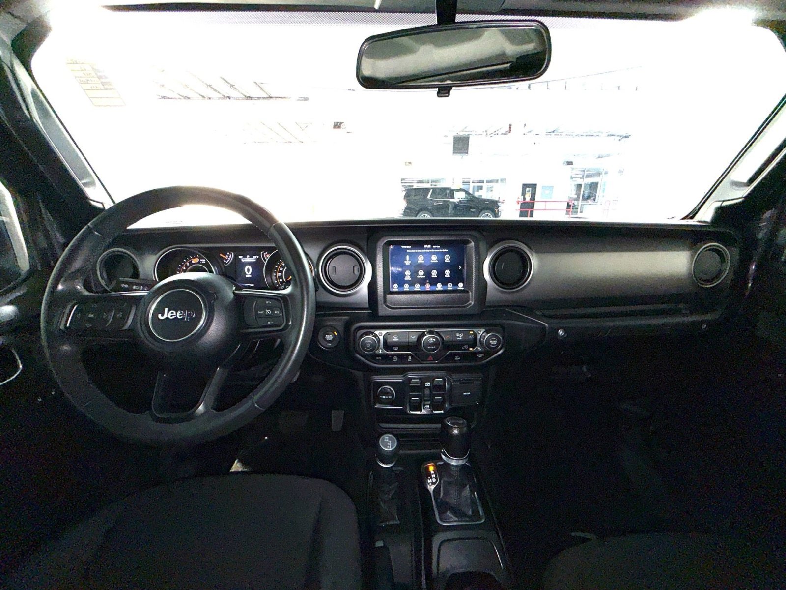 Used 2023 Jeep Wrangler Unlimited Sport AWD/4WD image 22