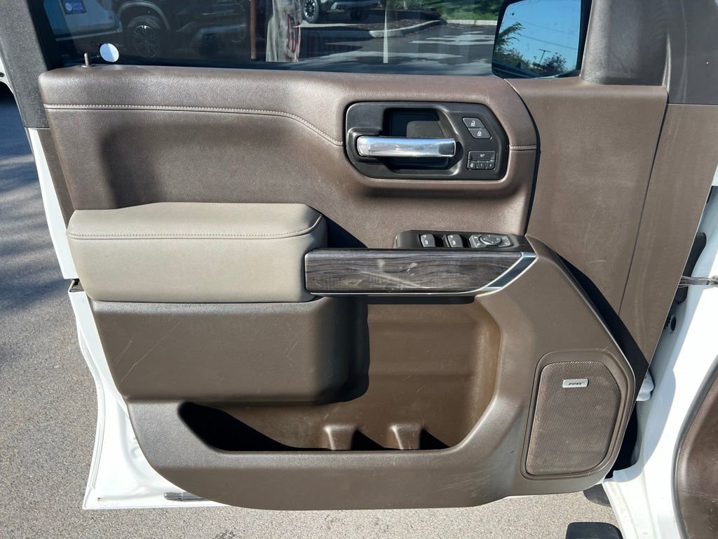 Used 2019 Chevrolet Silverado 1500 LTZ w/ LTZ Premium Package AWD/4WD image 15