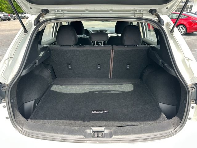 Used 2021 Nissan Rogue Sport S FWD image 29
