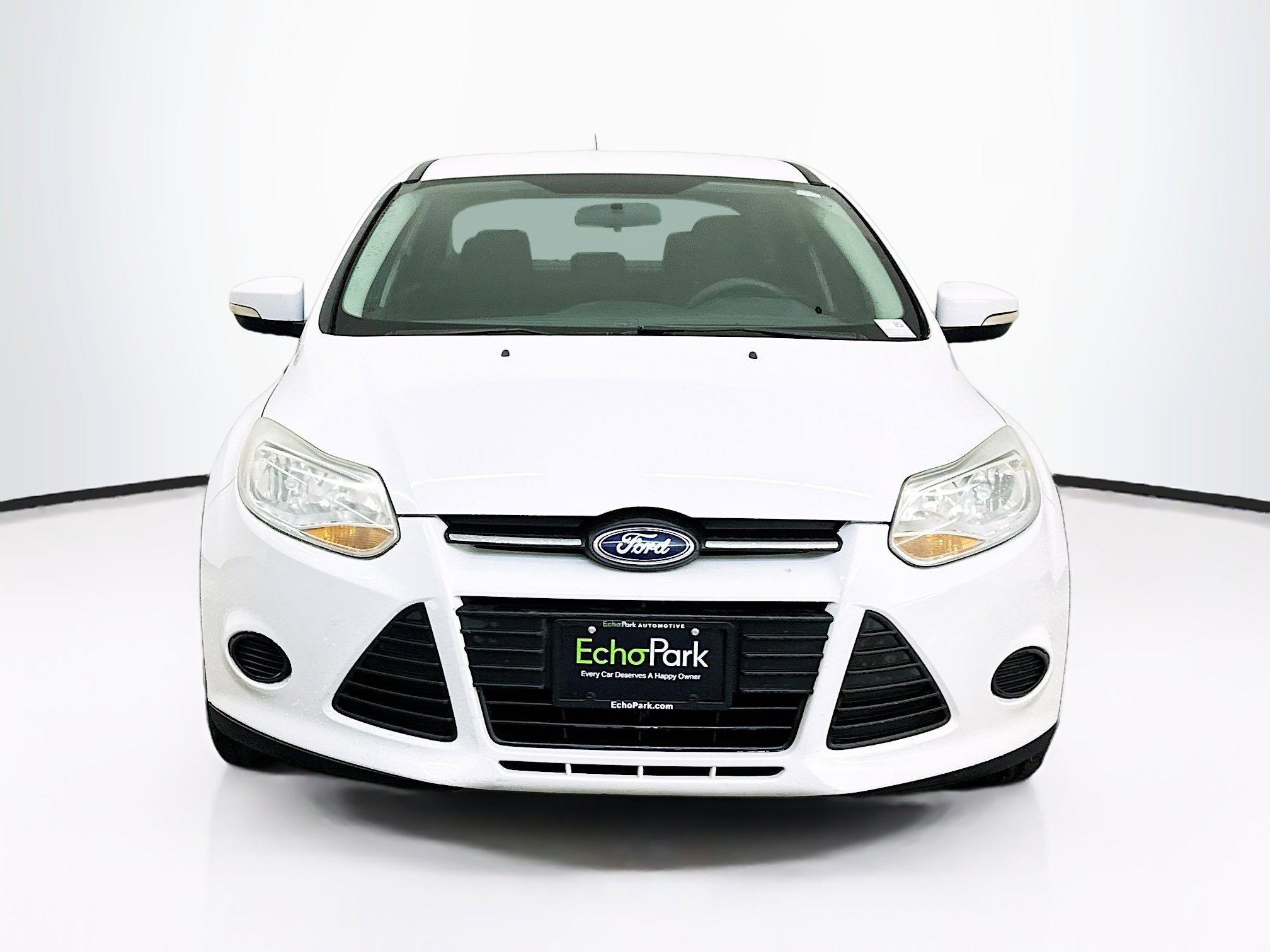Used 2014 Ford Focus SE image 2