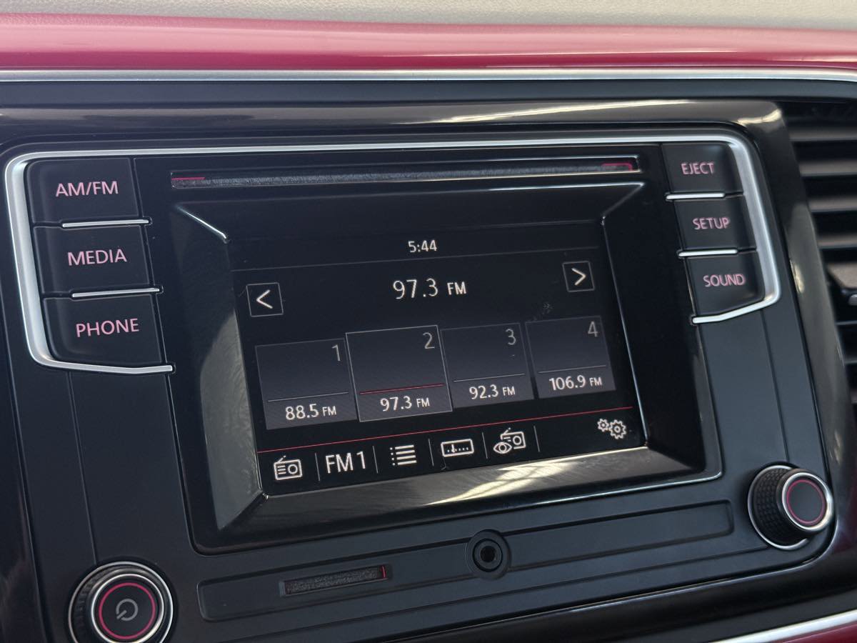 Used 2016 Volkswagen Beetle 1.8T S image 50