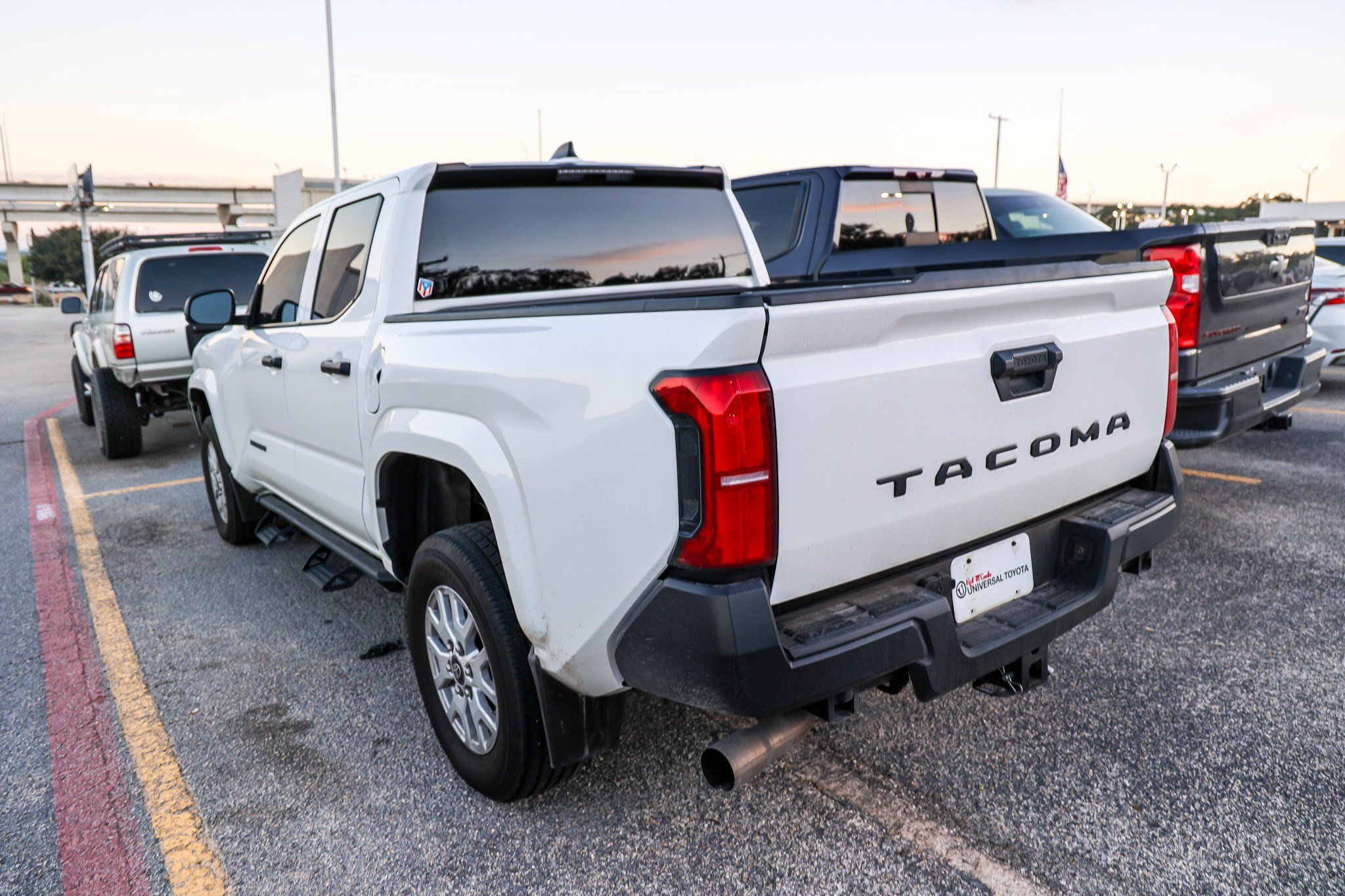 Certified 2025 Toyota Tacoma SR RWD image 10