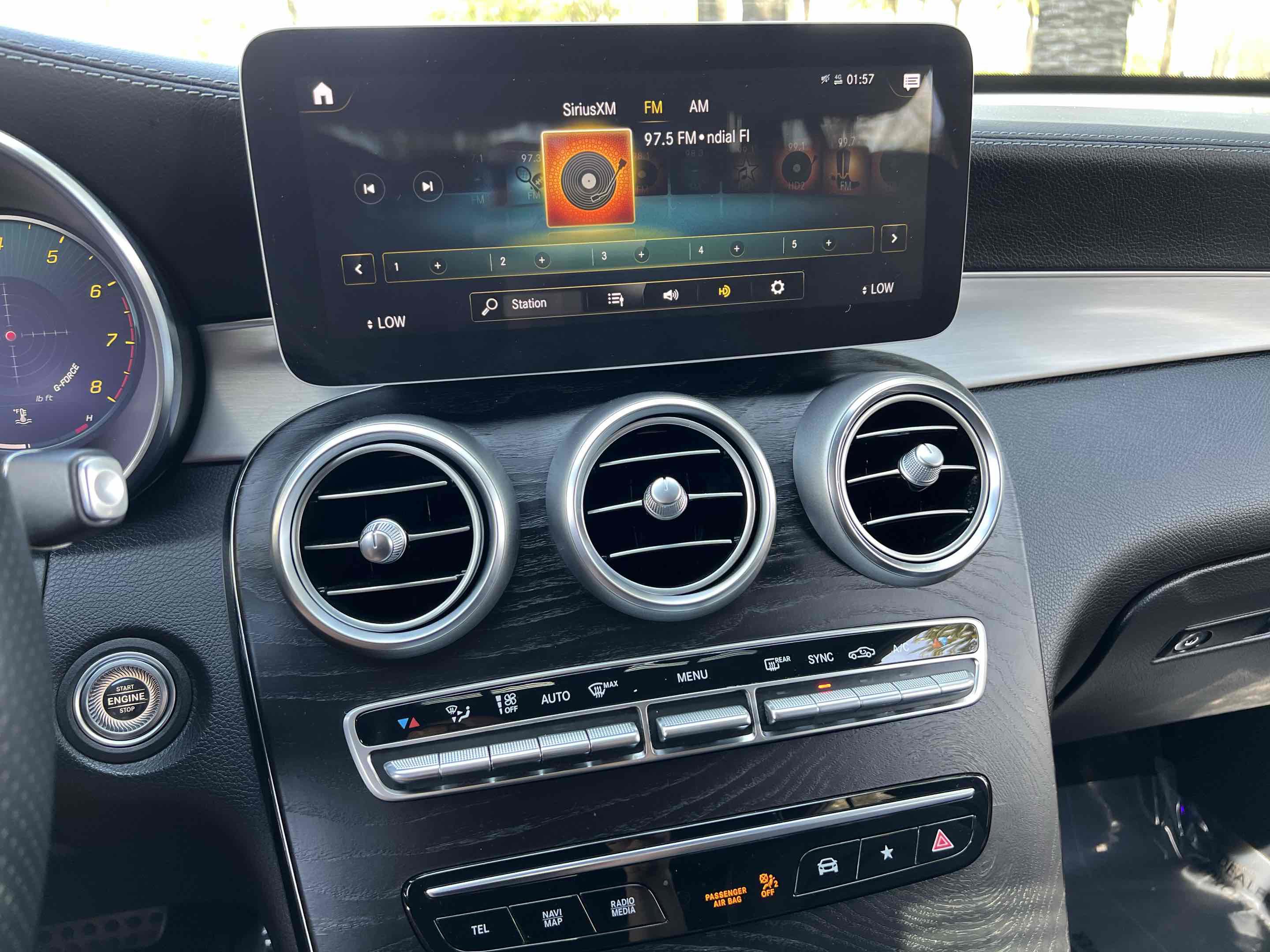 Used 2020 Mercedes-Benz GLC 300 4MATIC Coupe image 5