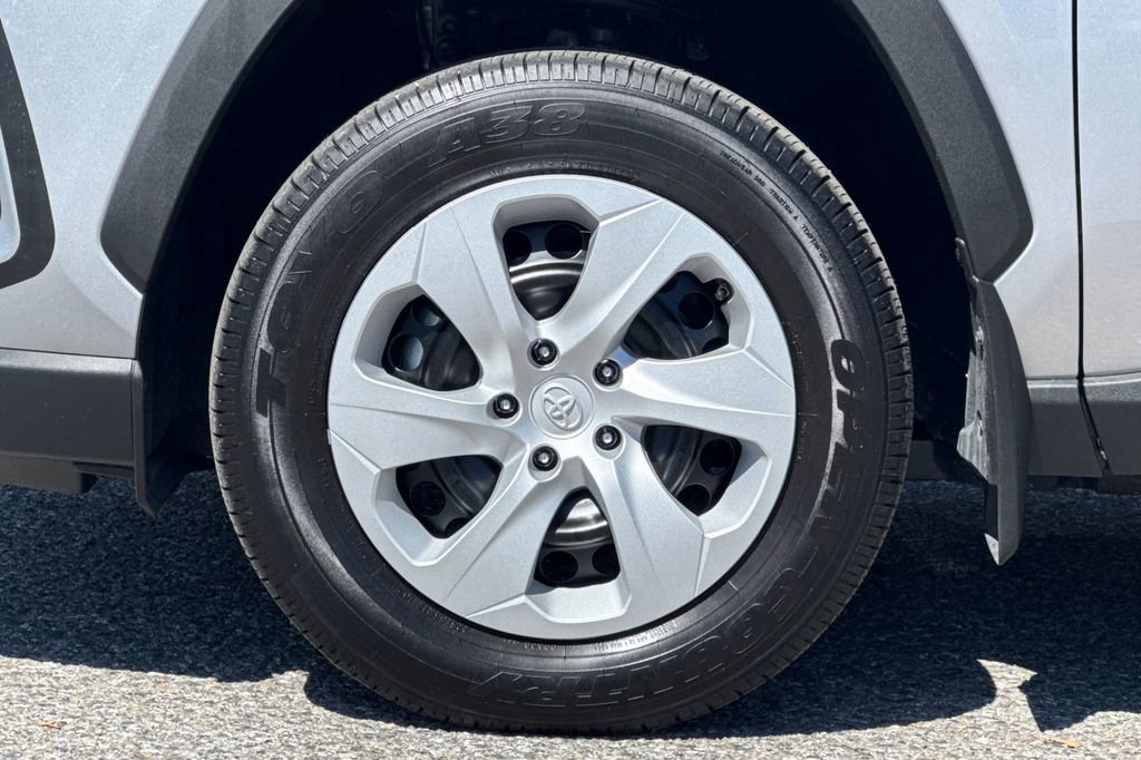 Certified 2025 Toyota RAV4 LE AWD/4WD image 24