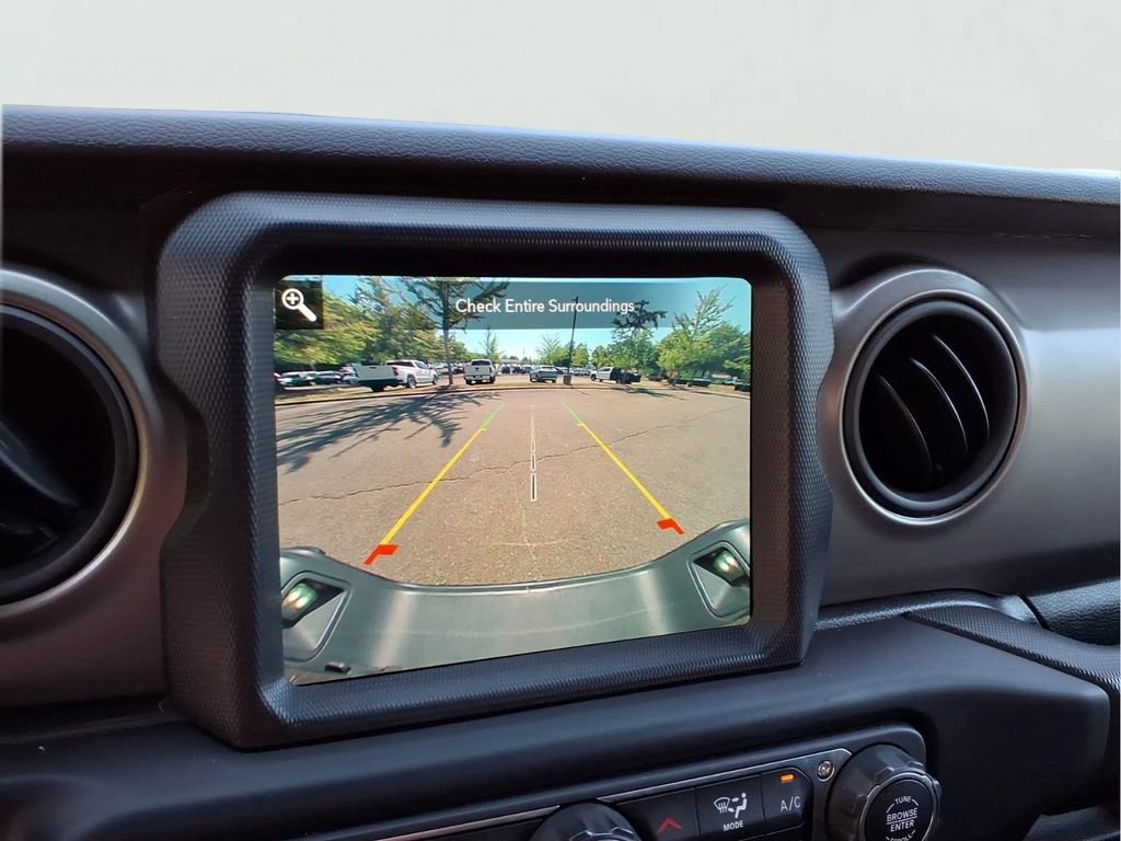 Used 2021 Jeep Gladiator Sport AWD/4WD image 5