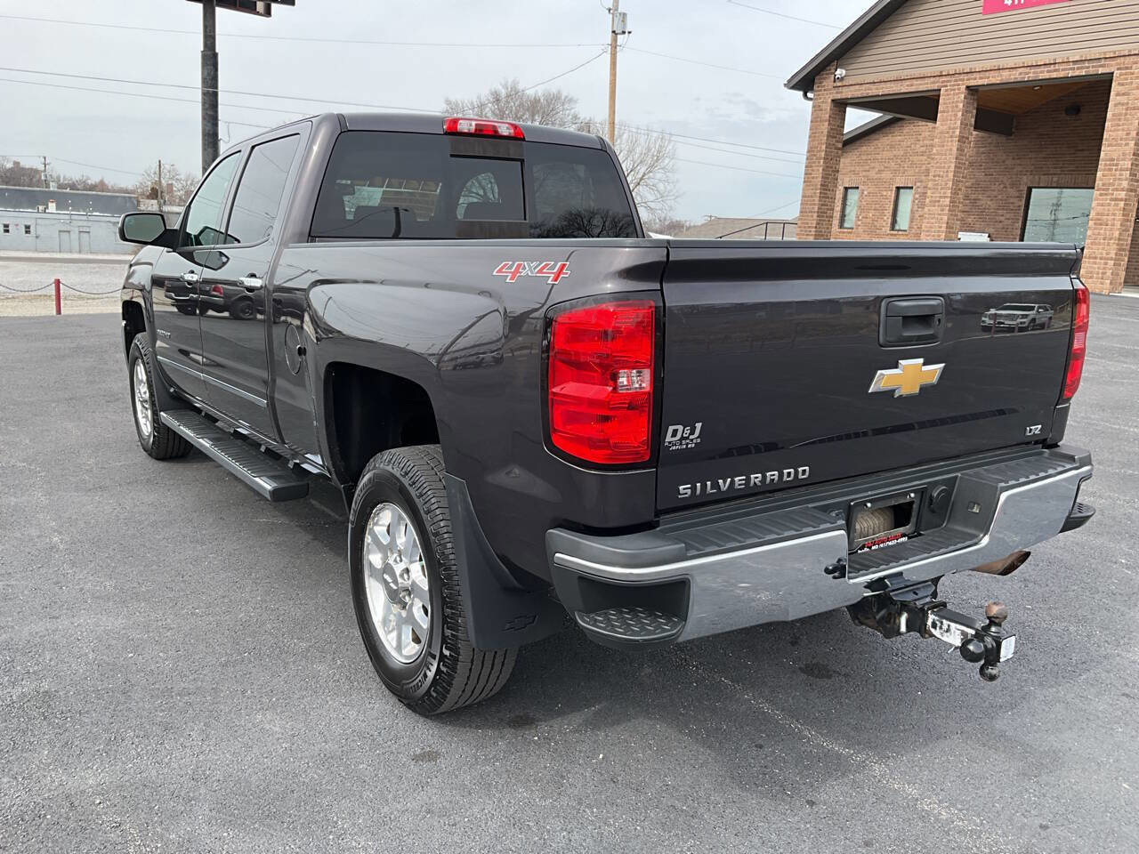 Used 2015 Chevrolet Silverado 2500 LTZ image 3