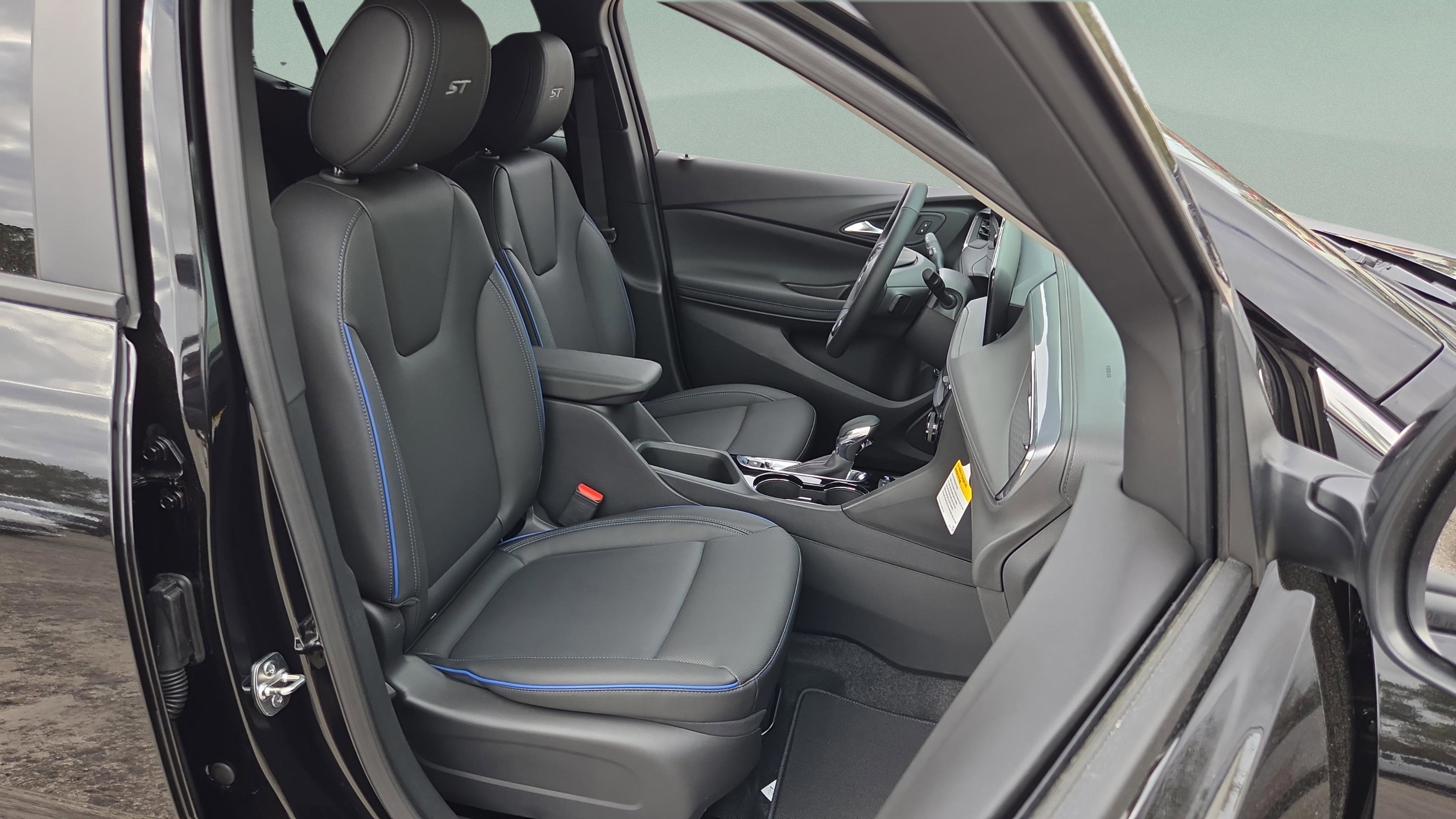 New 2026 Buick Encore GX Sport Touring w/ Advanced Technology Package AWD/4WD image 21