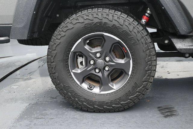 Used 2022 Jeep Gladiator Rubicon AWD/4WD image 36
