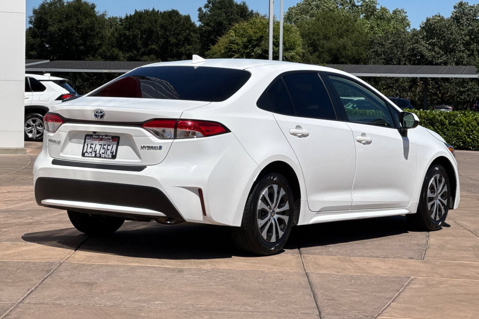Certified 2022 Toyota Corolla LE FWD image 4