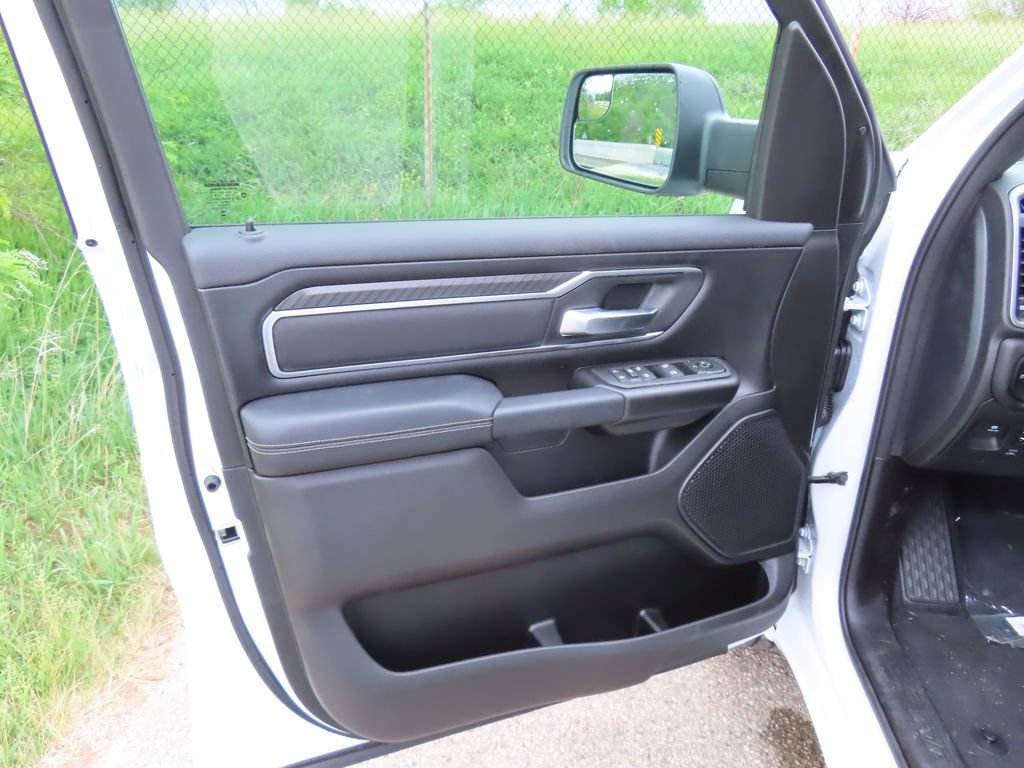New 2026 RAM 1500 Big Horn AWD/4WD image 25