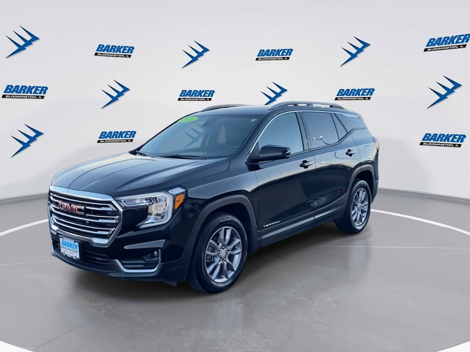 Used 2023 GMC Terrain SLT image 4