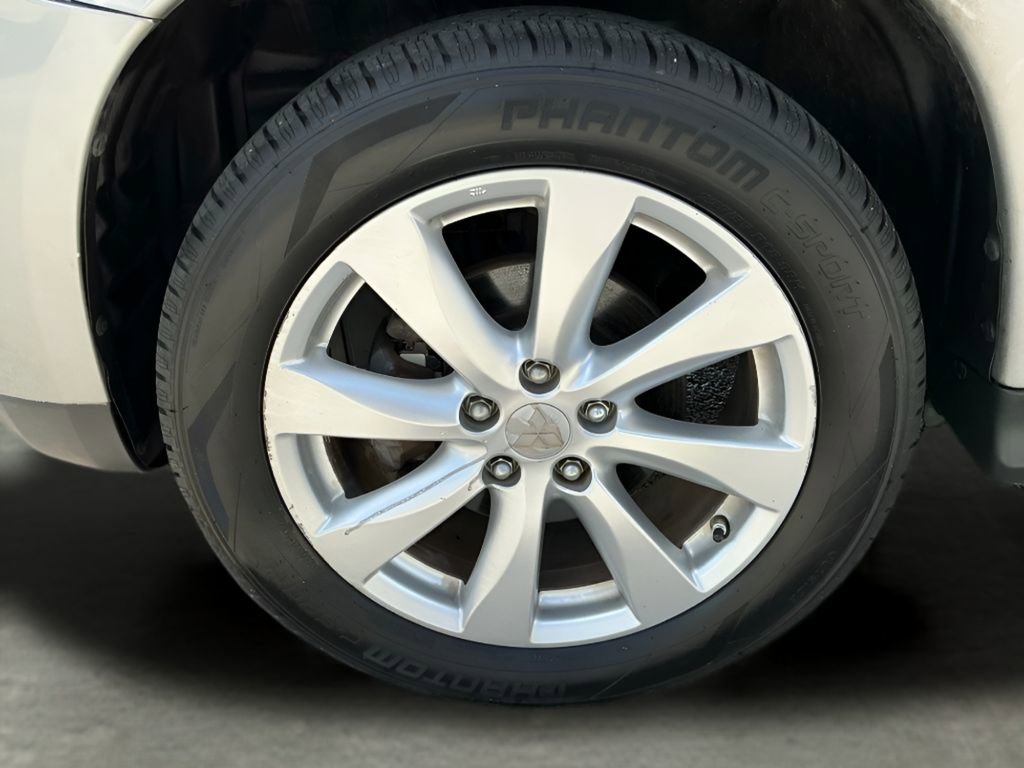 Used 2015 Mitsubishi Outlander Sport SE image 28