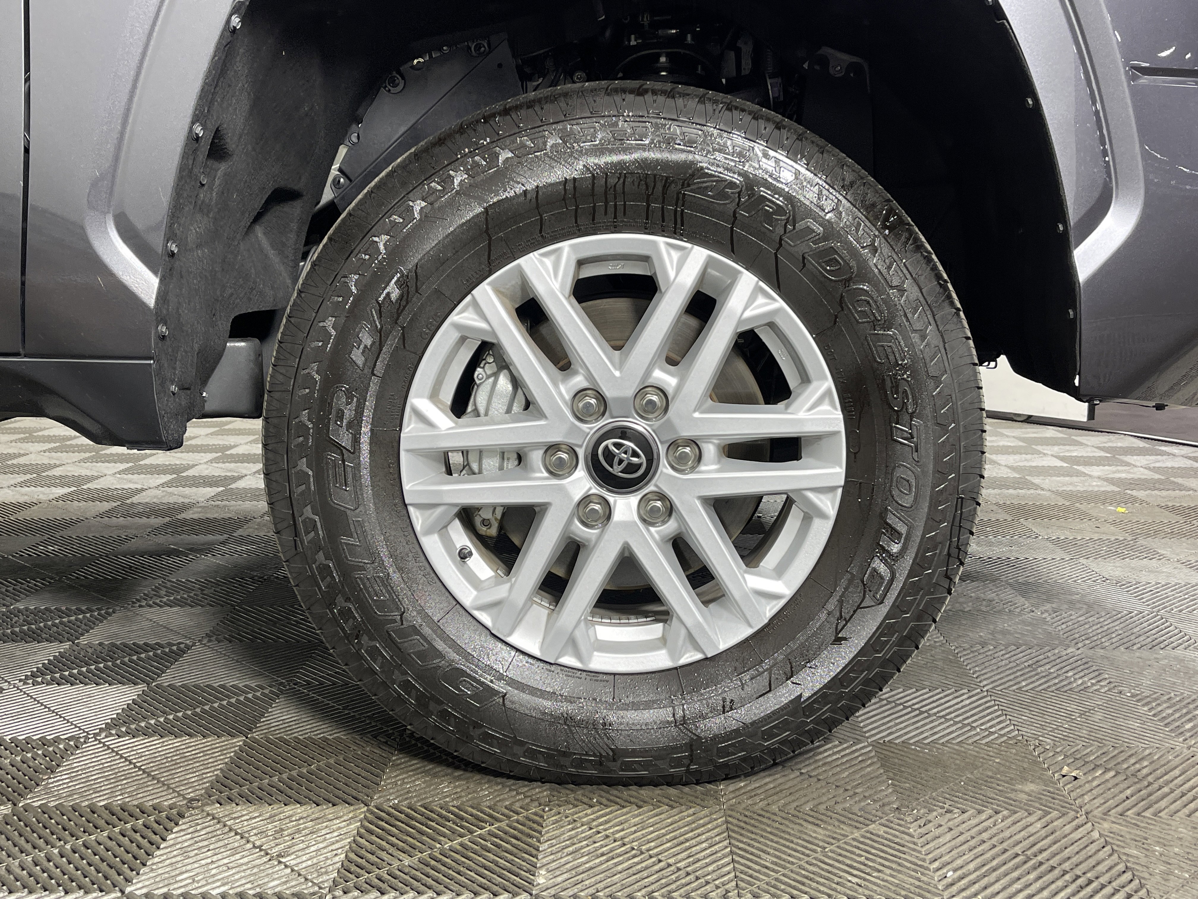 Used 2025 Toyota Tundra SR w/ SR Tow Package image 9